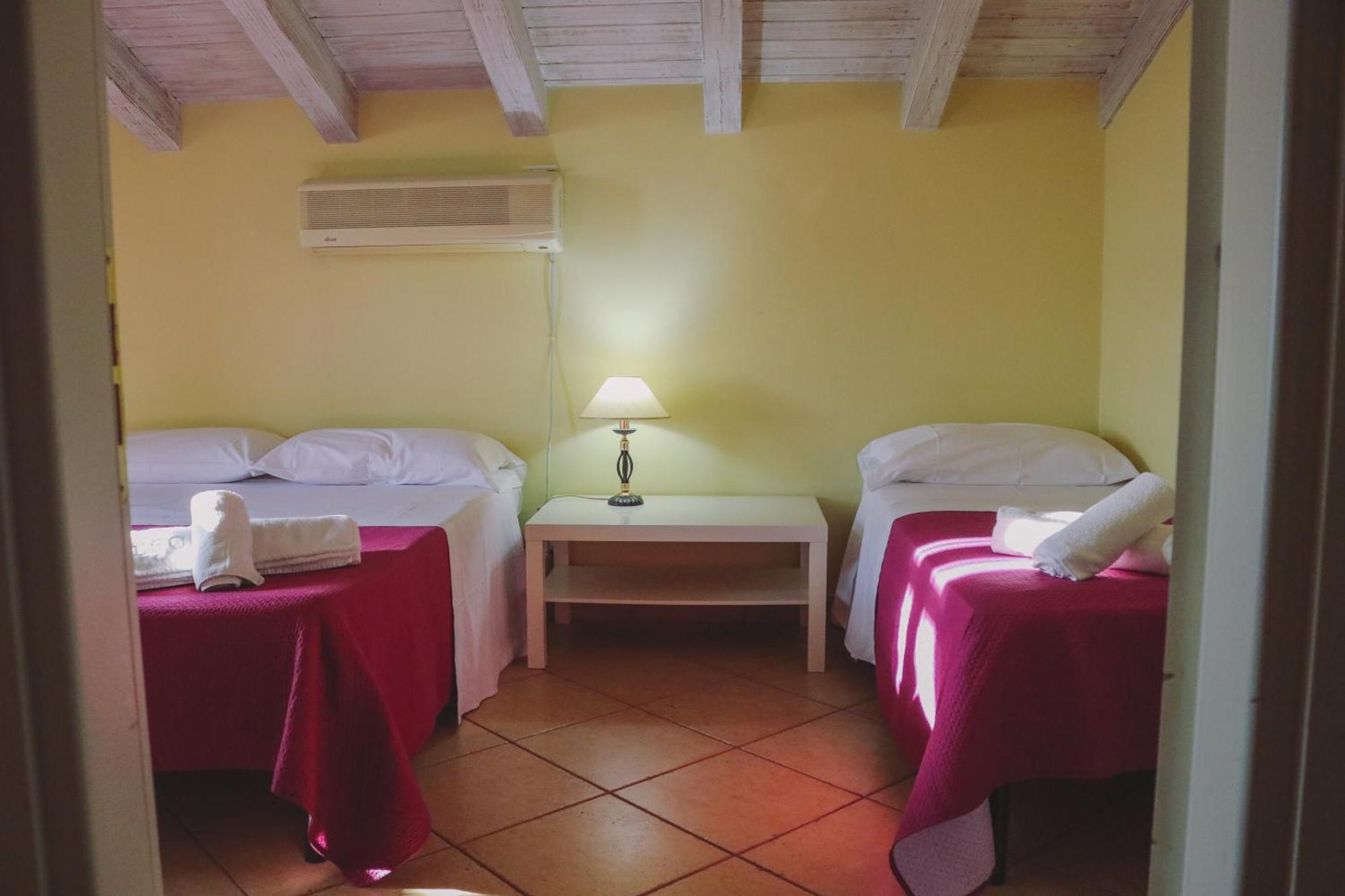 Ranch Simeto Hotel Paterno  Exterior foto